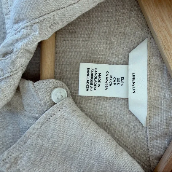 H&M Linen Button-Down Shirt - Picture 2 of 2